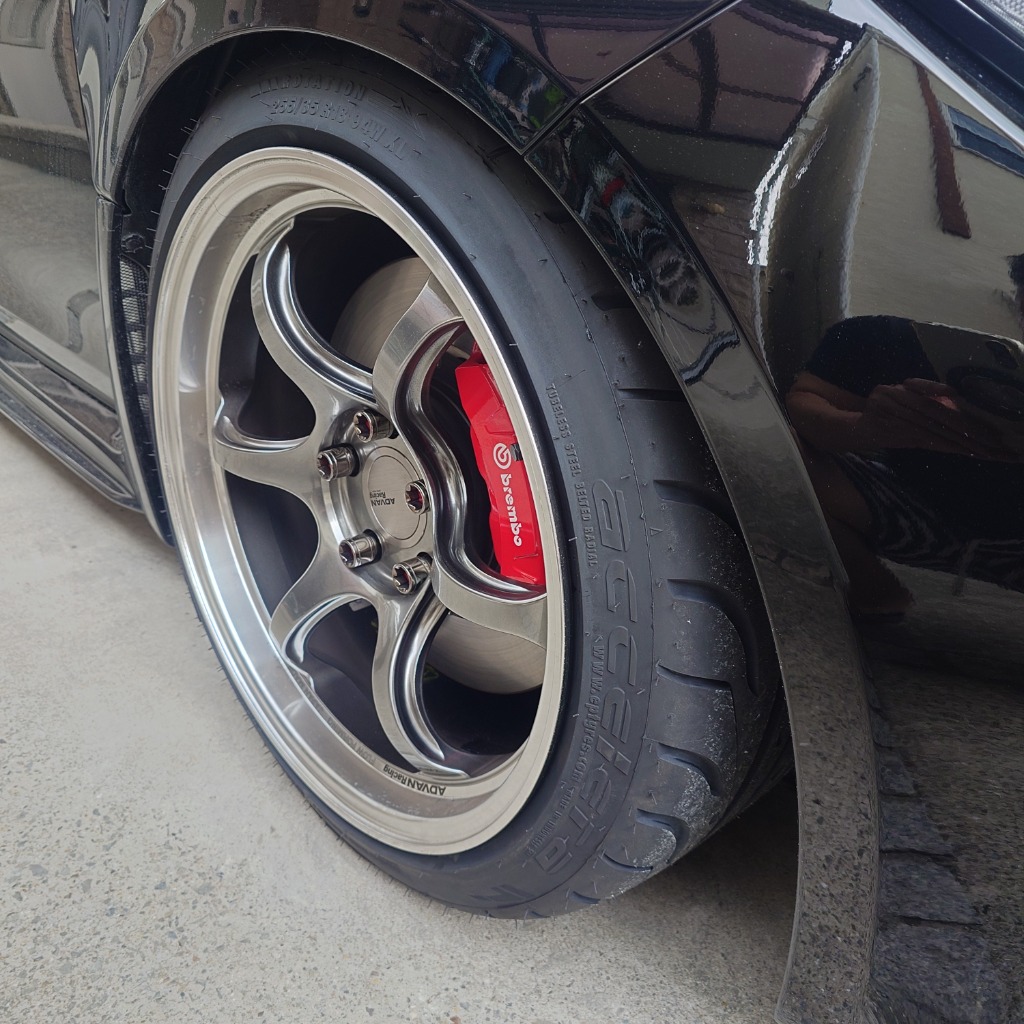 accelera 255/35R18 (TREADWEAR200) アクセレラ 651SPORT