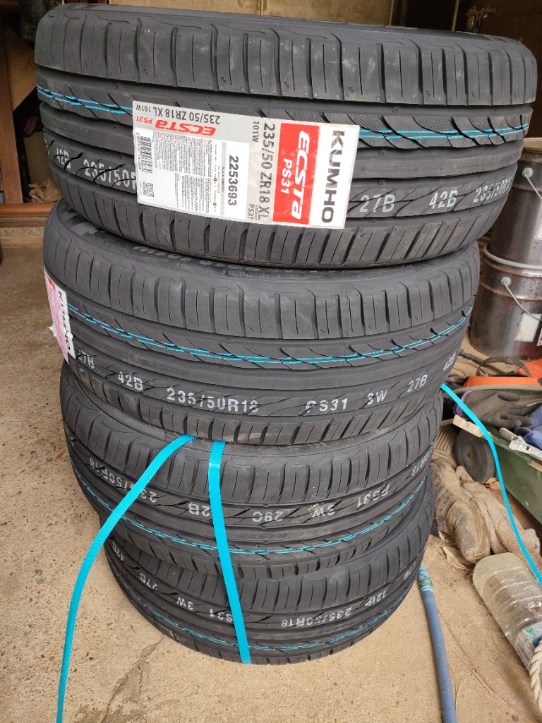 ◆新品・未使用品◆2024年製 235/50R18 クムホ エクスタ PS31 エクスタ 235/50R18 4本セット 2025年製造 新品サマータイヤ