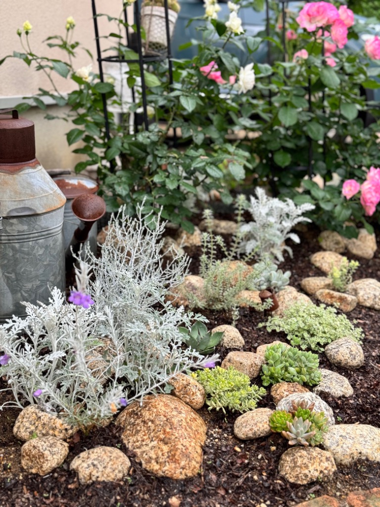 伊勢五郎太 3-4寸(約90-120mm) 18kg / 石 庭 庭石 おしゃれ 置き石 大