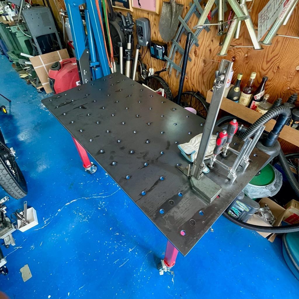 溶接テーブル12ミリ厚1200X600 法人様のみ配送可 溶接テーブル12ミリ厚1200X600 法人様のみ配送可