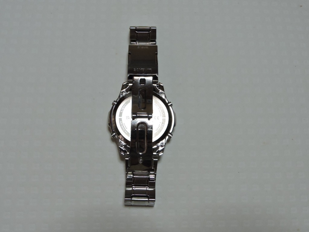 YIさん用（美品）カシオ電波ソーラー腕時計 ICW M300D−IAJF CASIO CASIO(カシオ) LCW-M300D-1AJF LINEAGE(リニエージ) 国内