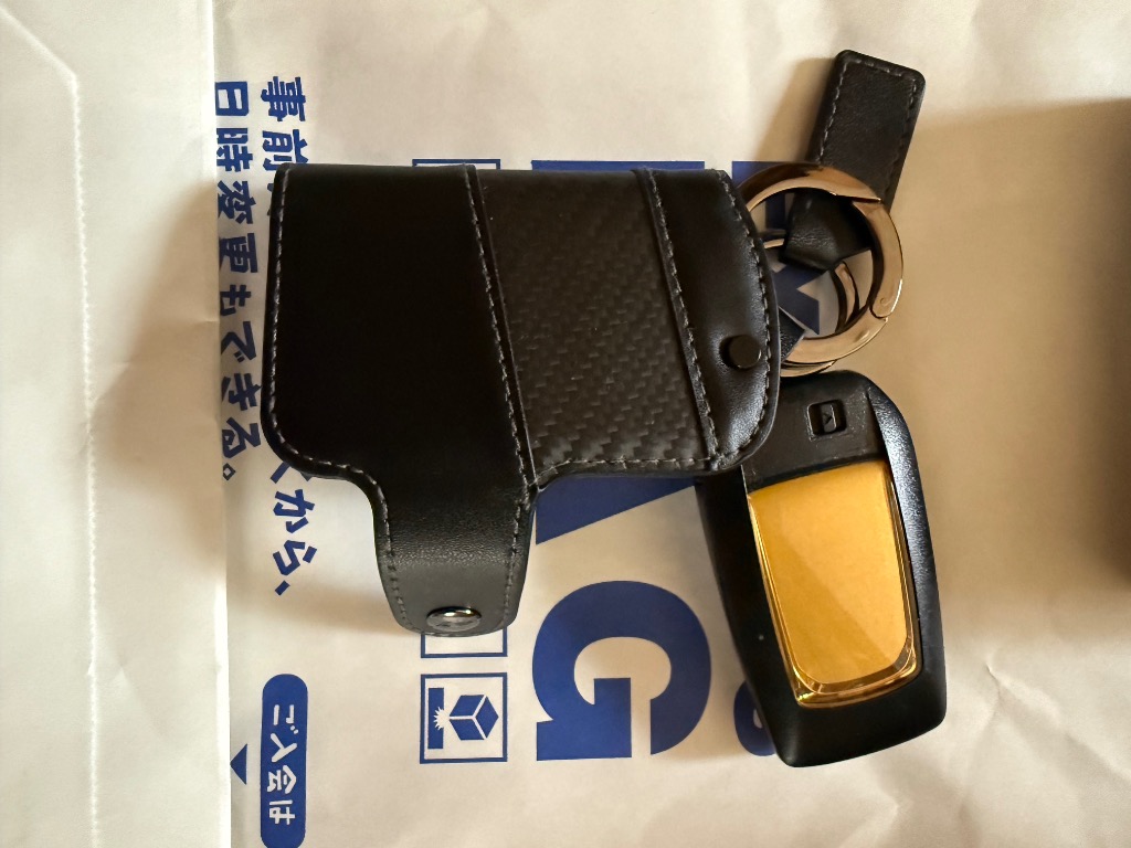 トムス　カーボンスマートキーケース カーボン調レザー スマートキーケース