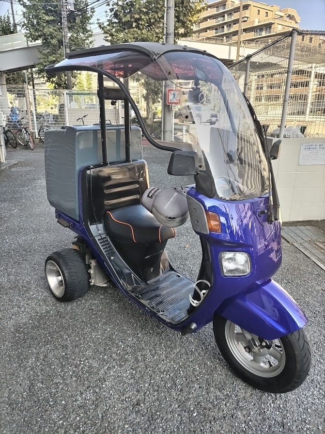 新品 ジャイロキャノピー TA02/03 外装カウル 艶あり青 ブルー 社外品
