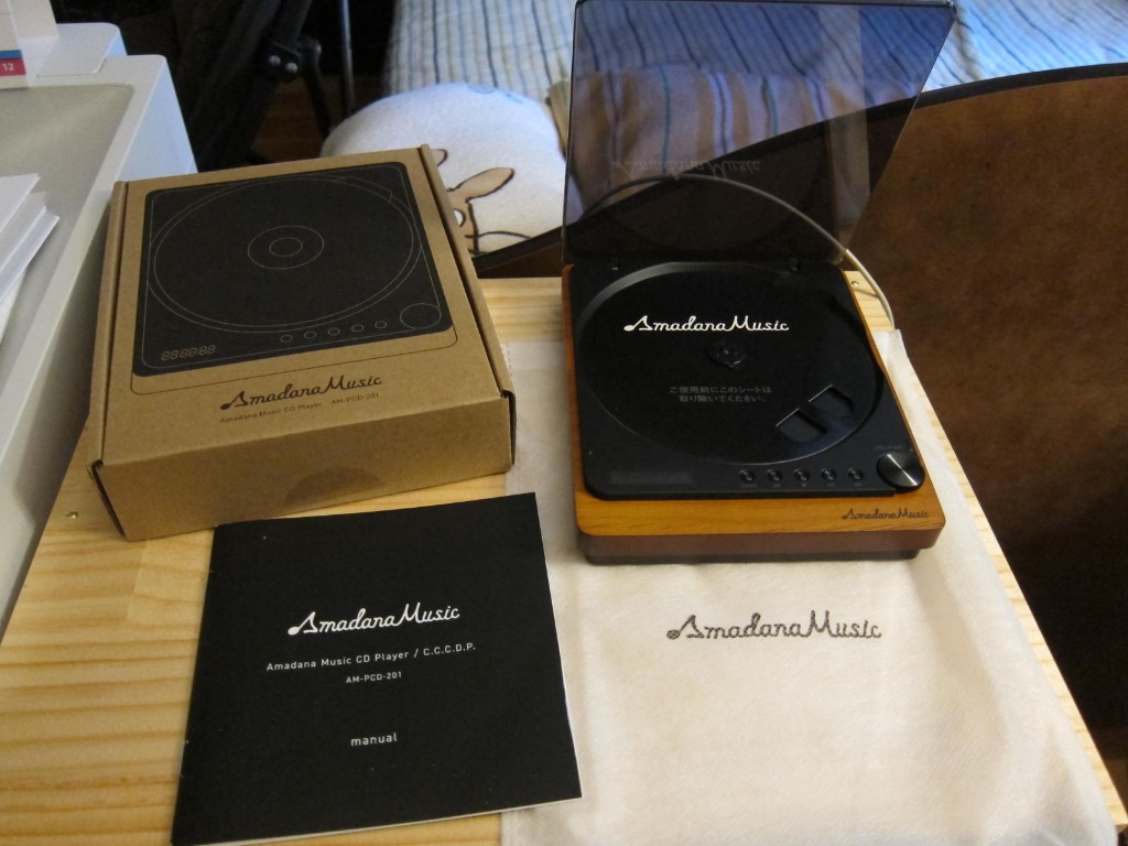 オーディオプレイヤー・コンポ　Amadana Music CD Player[AM-PCD-201](状態：本体状態難) am-pcd-201-tow.jpg