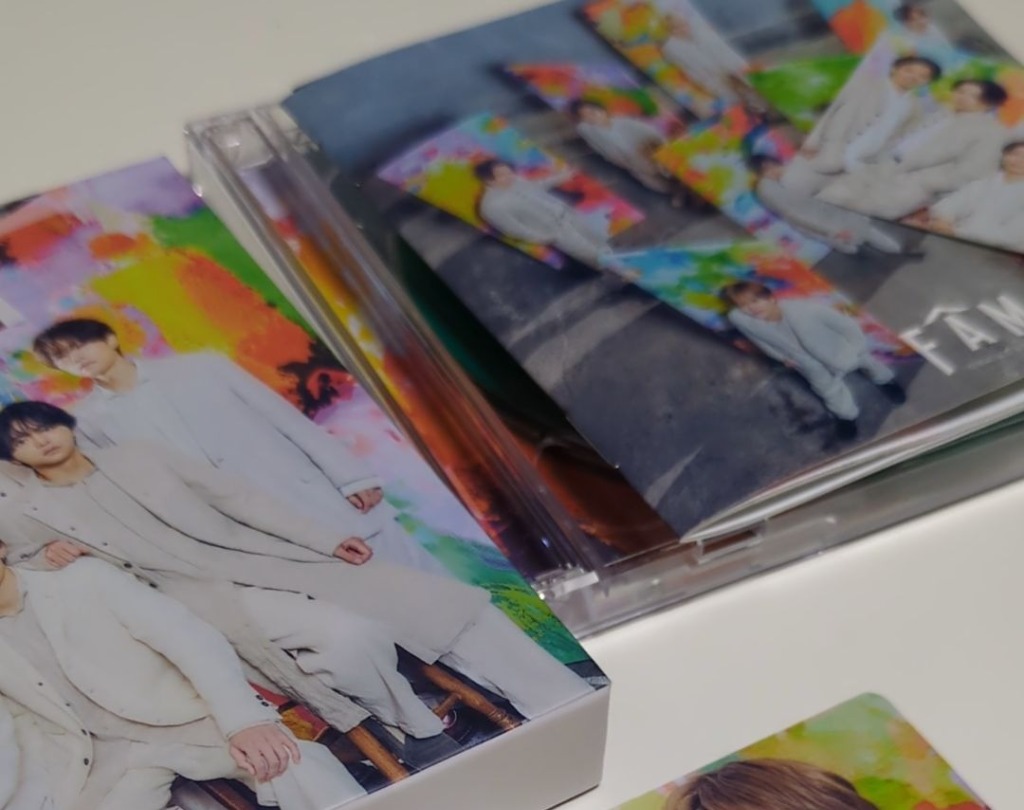 timelesz FAM 4形態 CD＋Blu-ray Amazon.co.jp: 〈4形態セット〉timelesz FAM [特典:3種付き