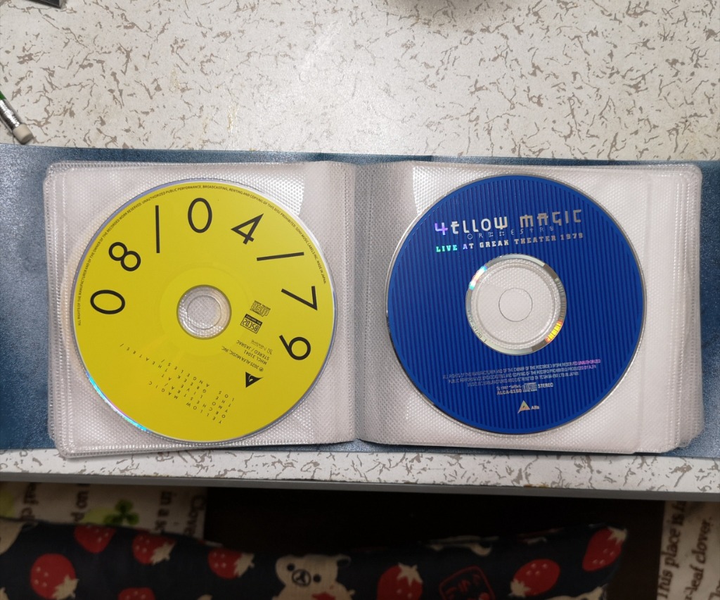 YMOLIVEATTHEGREEKTHEATRE08／04／1979レコード完全 Amazon.co.jp: YMO LIVE AT THE GREEK THEATRE 08/04/1979 (完全