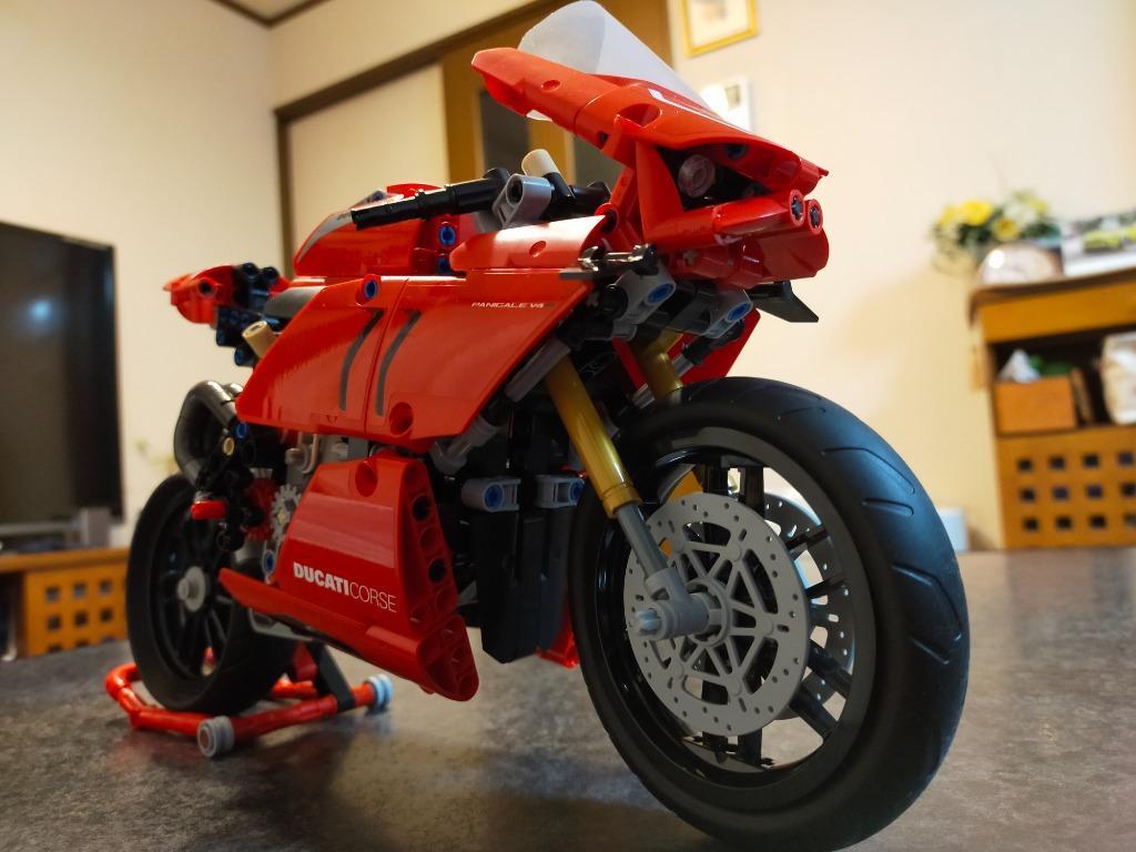 レゴ LEGO テクニック 42107 ドゥカティ パニガーレ V4 R【送料無料