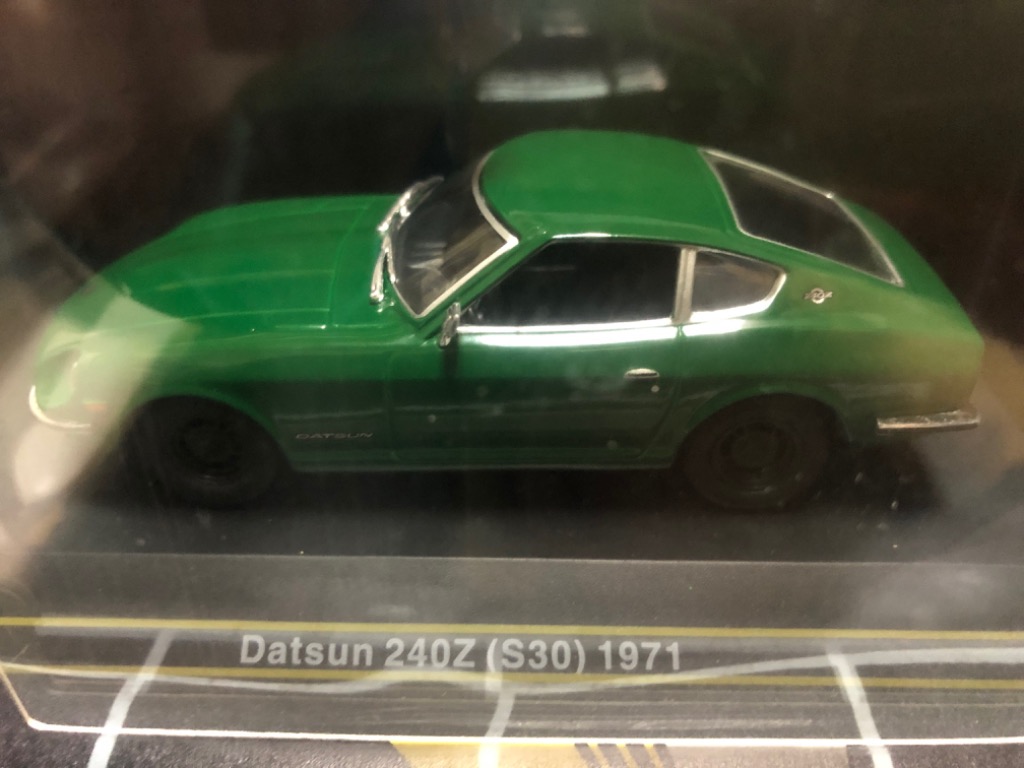 FIRST:43 1/43 ダットサン フェアレディ 240Z 1971 グリーン