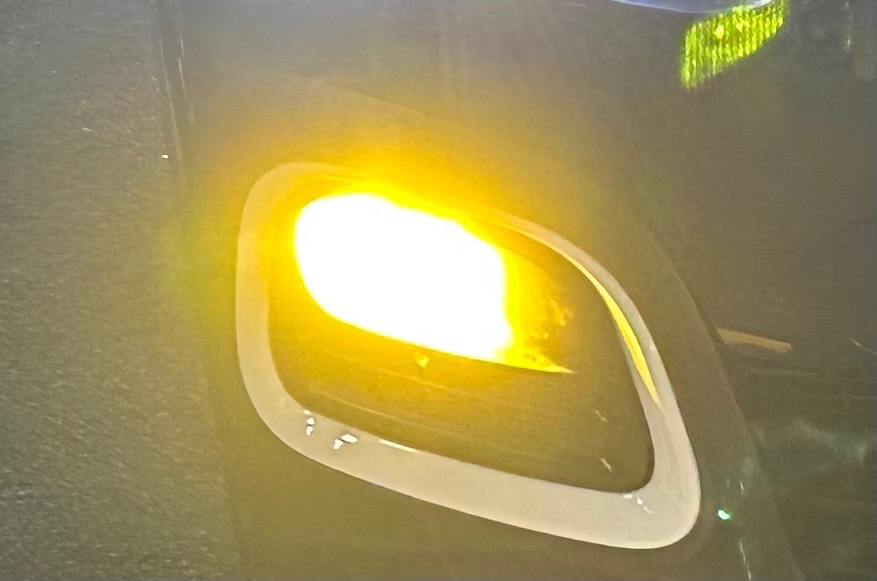 HID屋 爆光フォグランプ フ イエロー 10200lm LED Vシリーズ