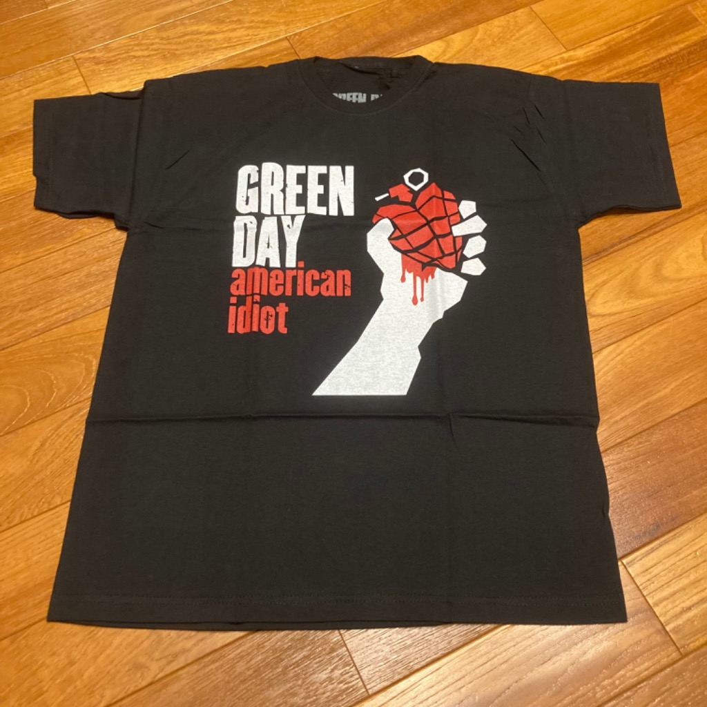 Green Day American Idiot Tシャツ L ブラック Amazon.com: Hot Topic Bravado Men's Green Day American Idiot