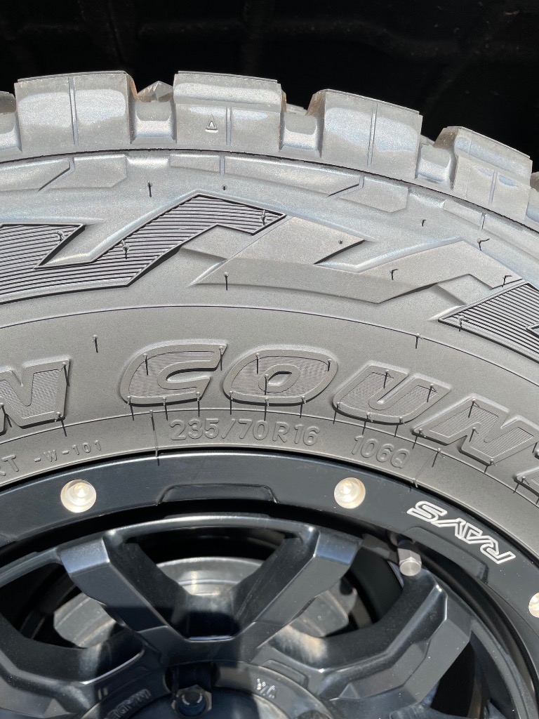 OPEN COUNTRY 25年製 235/70R16 ホワイトレター 4本セット R/T