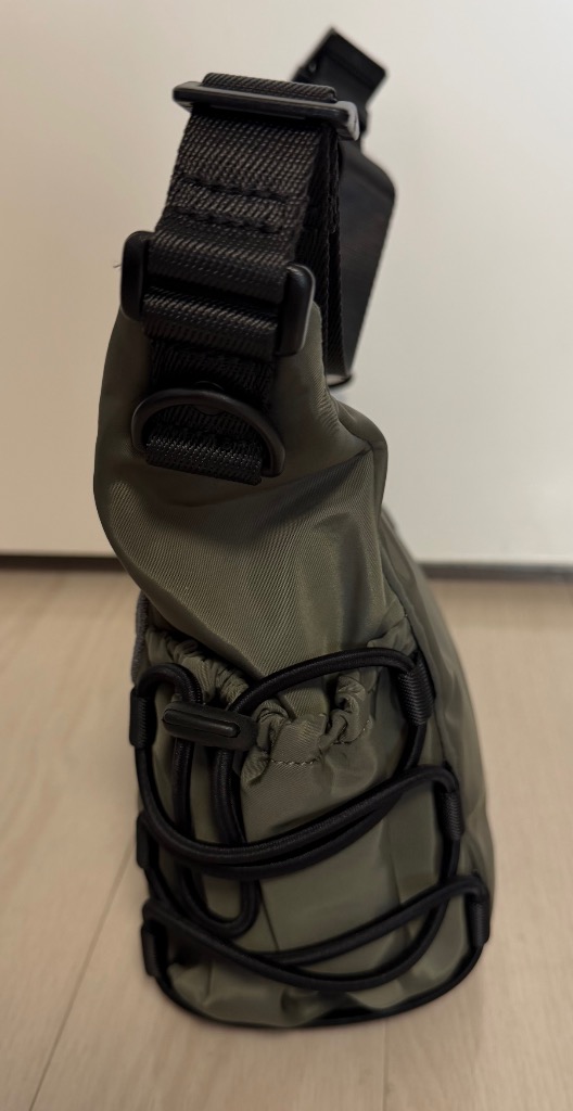 DIESEL（ディーゼル） メンズボディバッグ X10574 P8774 / TECH-D