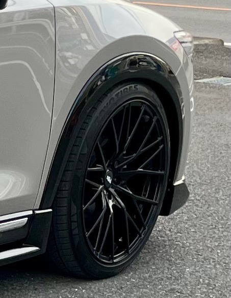 送料無料 トレジャーワン J&G breakthrough JGB003 9.5J-20 +42 5H-114.3 (20インチ) 5H114.3 9.5J+42 1月15日最大16.5倍 トレジャーワン 鍛造J\u0026G Breakthrough JGB003 BLACK