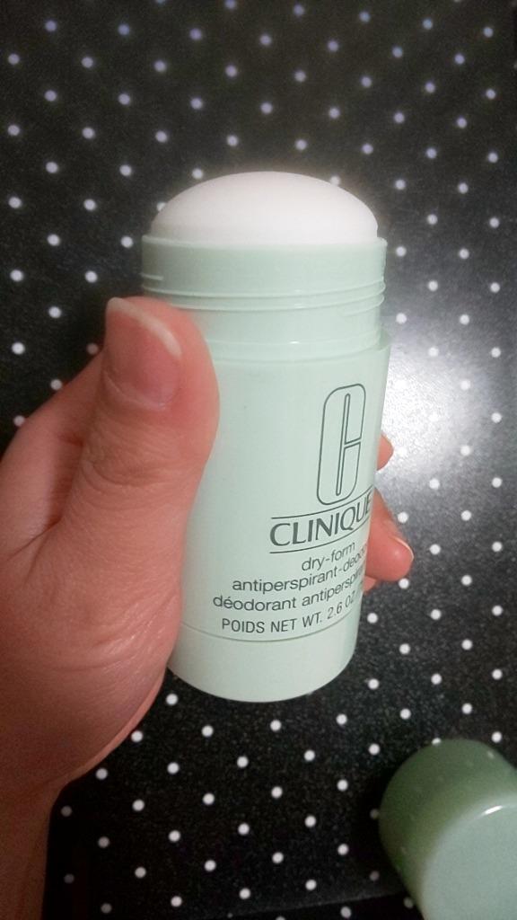 CLINIQUE クリニーク ドライフォーム アンティ パースパイラント デオドラント 75g (デオド...|日本未発売  :11210338:トレジャービューティー - 通販 - Yahoo!ショッピング