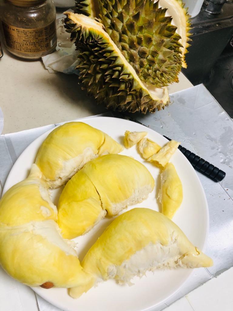 タイ産ドリアン Mサイズ 約2.0kg〜2.5kg 4玉入り（モントーン種