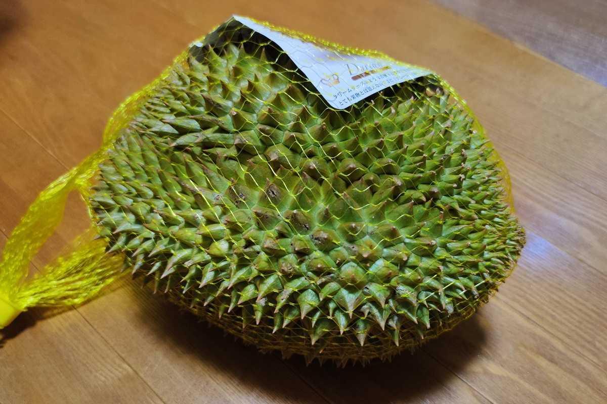 タイ産ドリアン Mサイズ 約2.0kg〜2.5kg 1玉入り(モントーン種 タイ産ドリアン Mサイズ 約2.0kg〜2.5kg 1玉入り(モントーン種