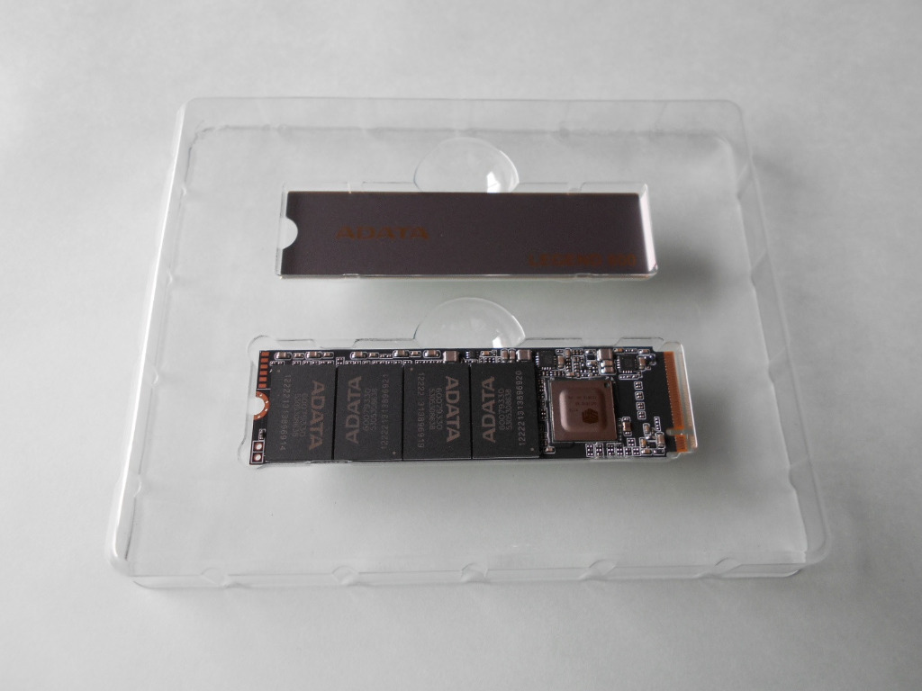 未開封 LEGEND 800 ALEG-800-2000GCS(M.2/2TB) ADATA エイデータ LEGEND 800 ALEG-800-2000GCS [M.2 NVMe 内蔵