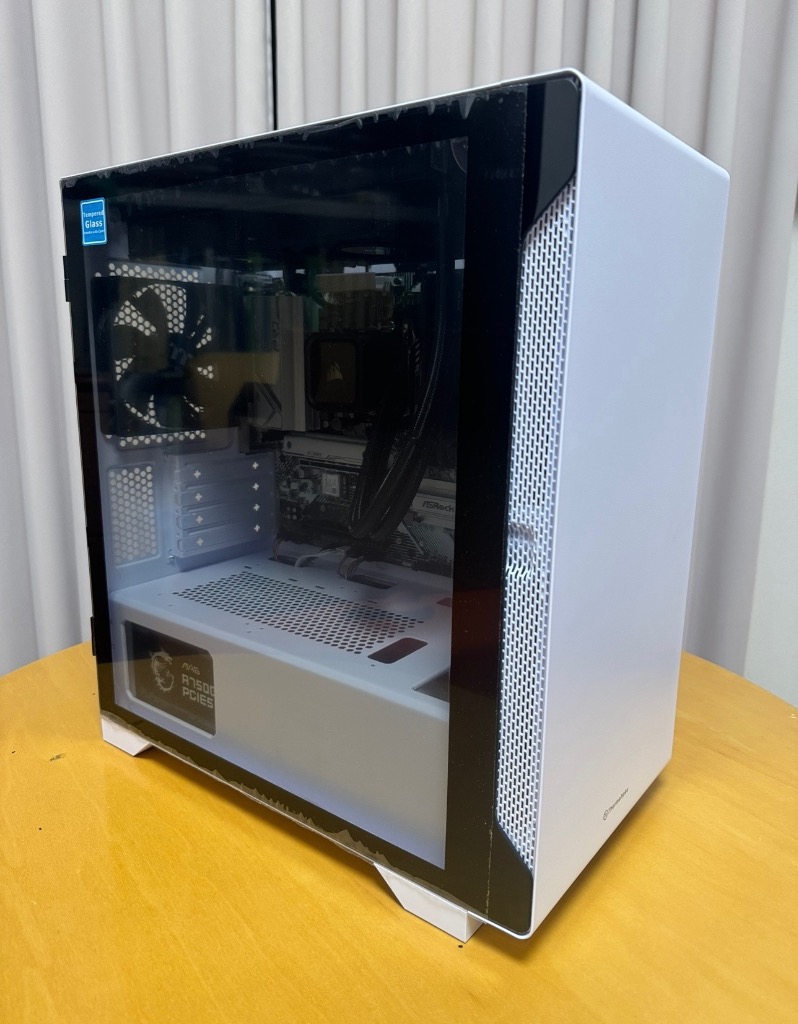 S100 TG Snow Edition CA-1Q9-00S6WN-00 / ミニタワー MicroATX