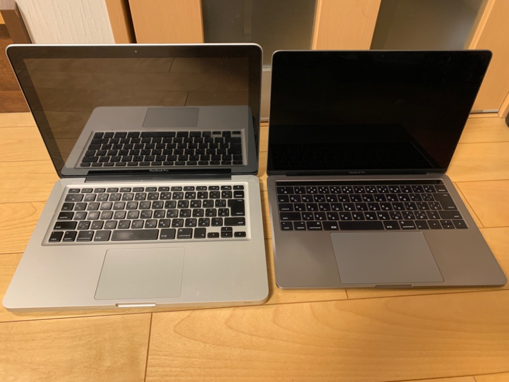 Apple MacBook Pro スペースグレイ ［MNQF2J/A］ 2016モデル Mac
