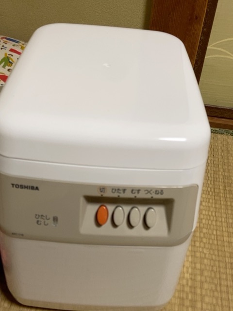 TOSHIBA もちっ子 AFC-116（W） （グランホワイト） もちっ子 餅つき器