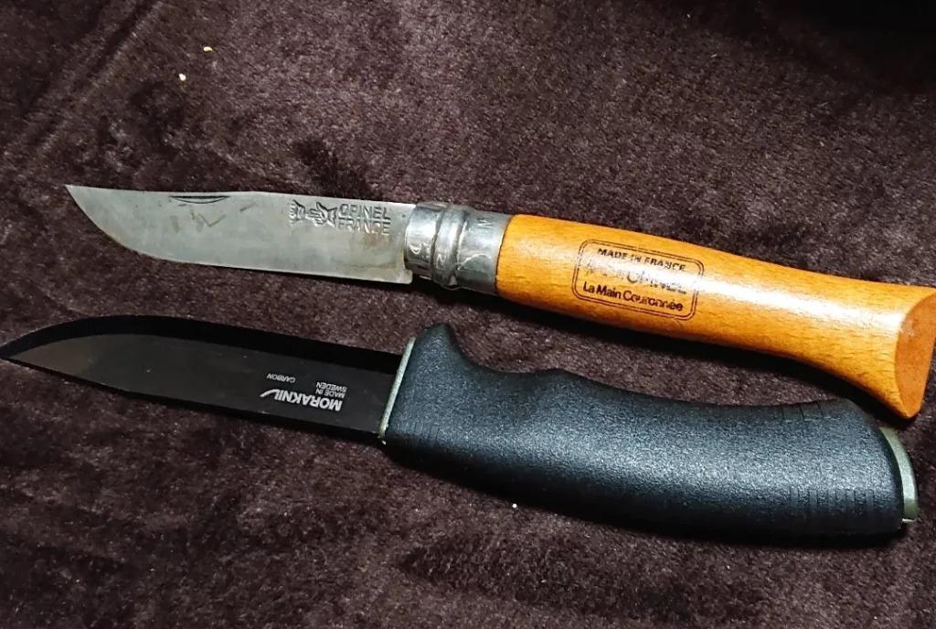 アウトドアナイフ モーラナイフ ブッシュクラフト ブラック Morakniv バトニング キャンプ 正規品 :10000010:UPI OUTDOOR  ヤフー店 - 通販 - Yahoo!ショッピング