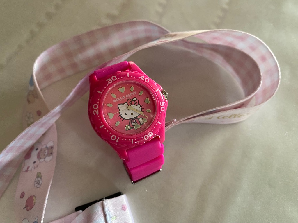 ジャンク品！tokidoki for Hello Kitty 腕時計、ストラップ ジャンク品