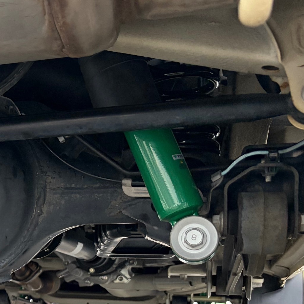 ジムニーシエラ　サスペンションプラス　スプリング SUSPENSION PLUS/サスペンションプラス】 直巻スプリング UC-01 ID66