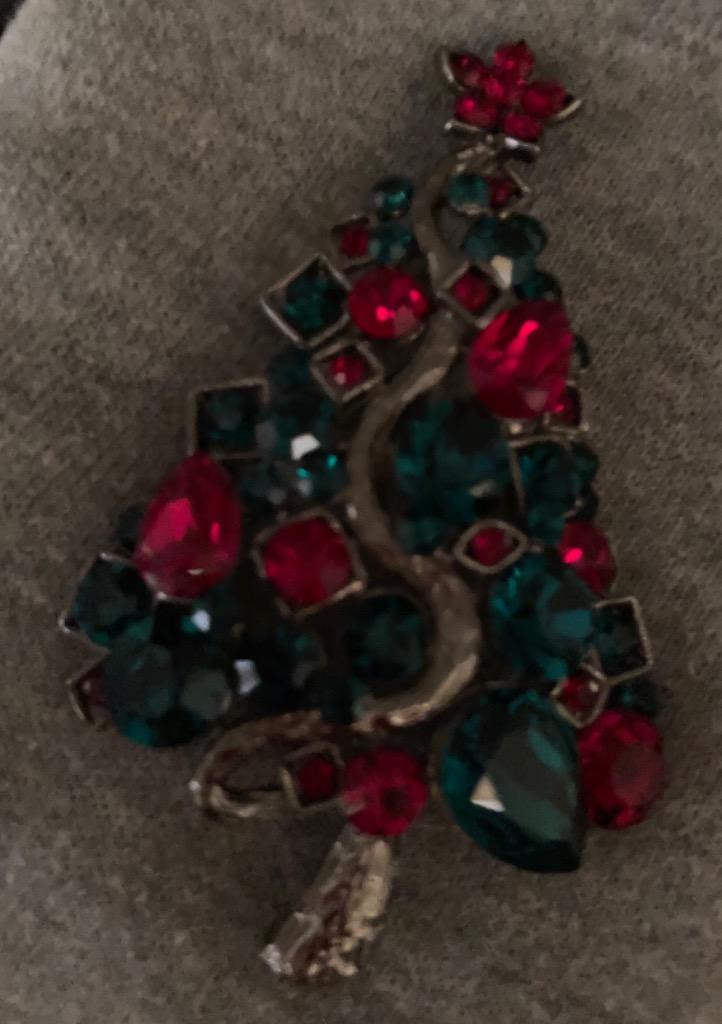 ヴァンテーヌ ブローチ クリスマスツリー カラー 大ぶり