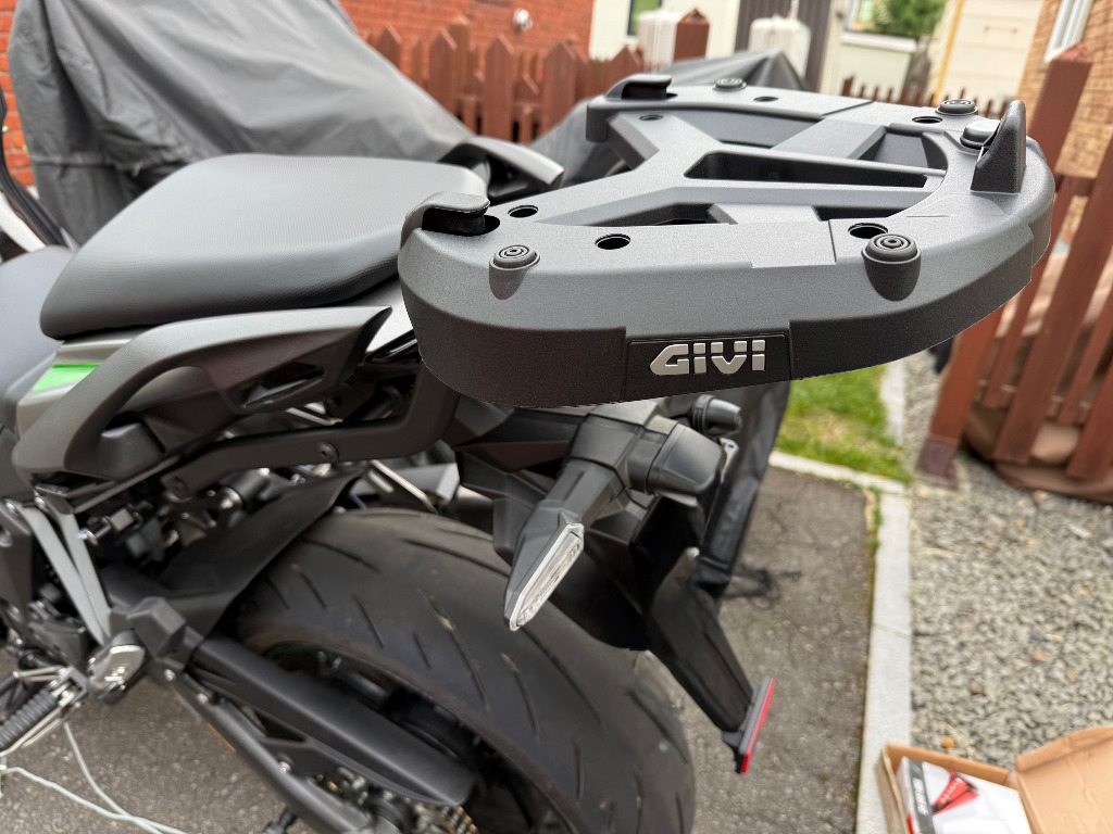 まとめ買いのみ値下げ可能さん専用 シャープで軽快な走り心地『Ninja ZX-4R SE』【2024年版・平均