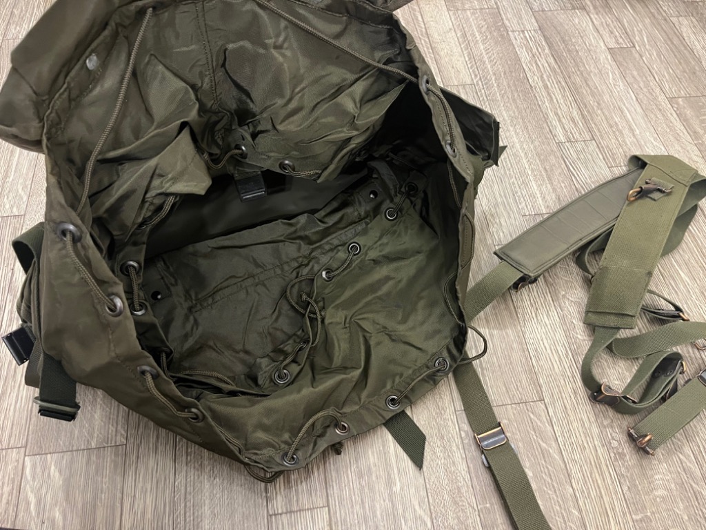 MILITARY 実物 USED オーストリア軍 WATER REPELLENT バック