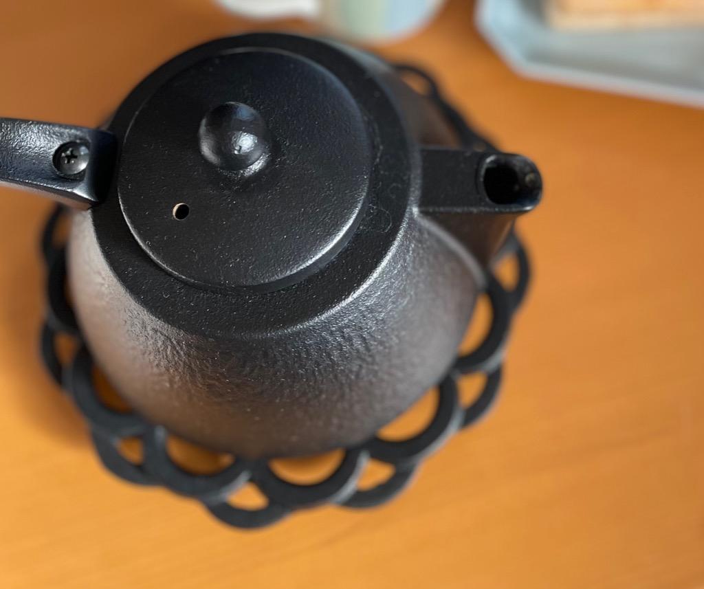 南部鉄器⭐︎岩鑄⭐︎釜敷付き鉄瓶⭐︎IH対応⭐︎箱入り 楽天市場】【 IH対応 】 南部鉄器 鉄瓶 岩鋳 7型アラレ 釜敷