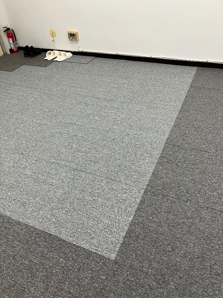 タイルカーペット 50×50 安い (32枚セット) 防音 グレー ばら タイルカーペット 50×50 安い (32枚セット) 防音 グレー ばら