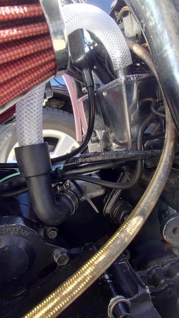 TG中川 ティージーナカガワ オイルキャッチタンク GPZ900R