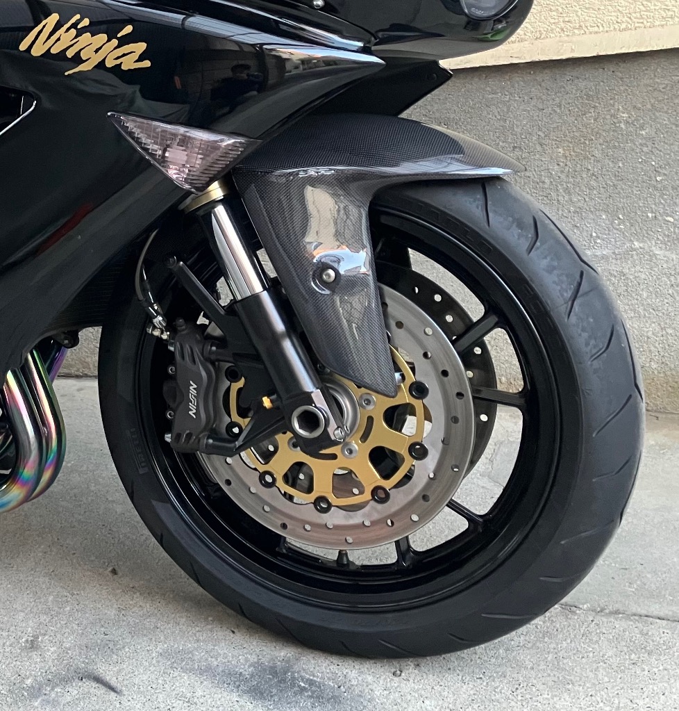 フロントフェンダー TEASER ZFFK01 FRONT FENDER [DRY CARBON] FORGED CARBON Kawasaki