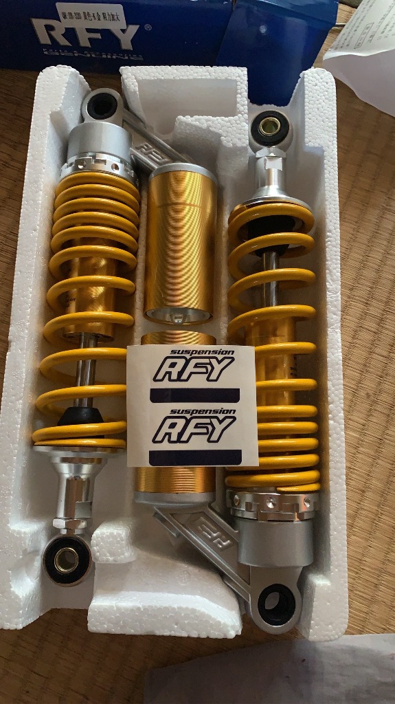 RFY アールエフワイ リアショック カラー：オーリンズカラー XJR400 R