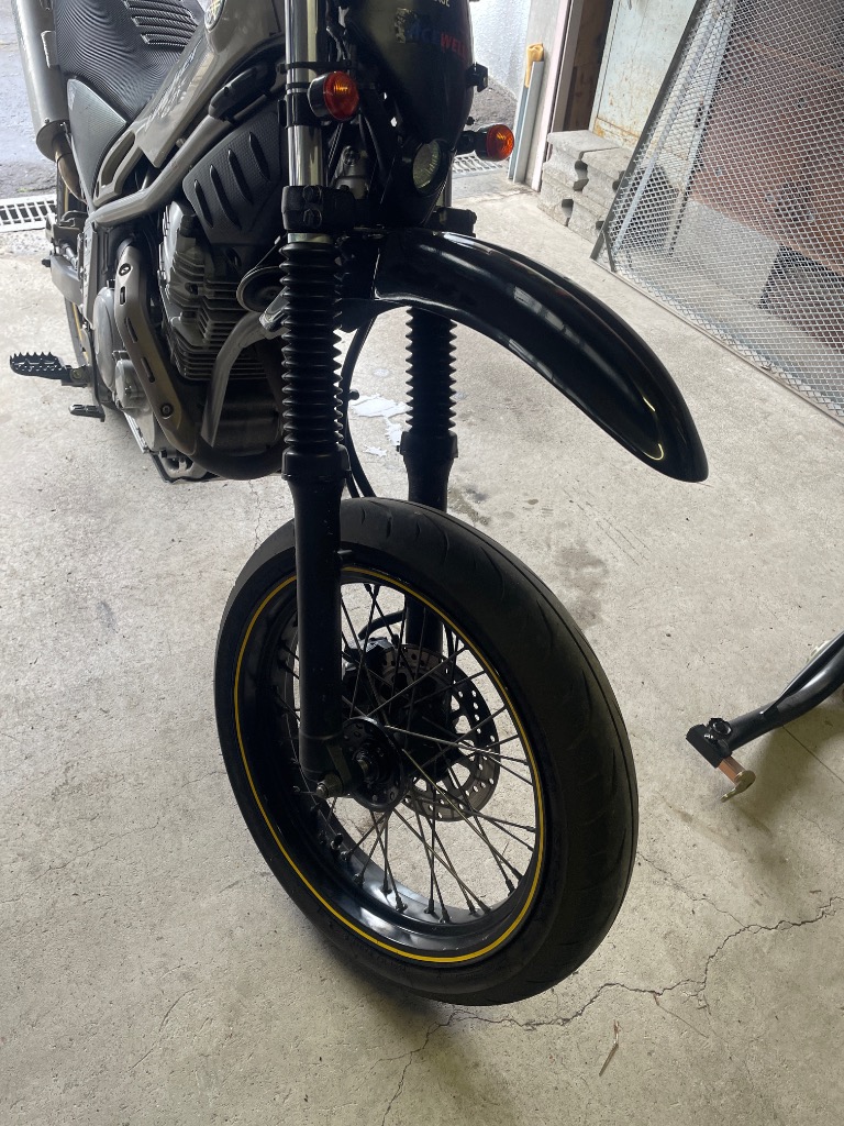 OSCAR（オスカー） アップタイプフロントフェンダー 黒ゲル XG250