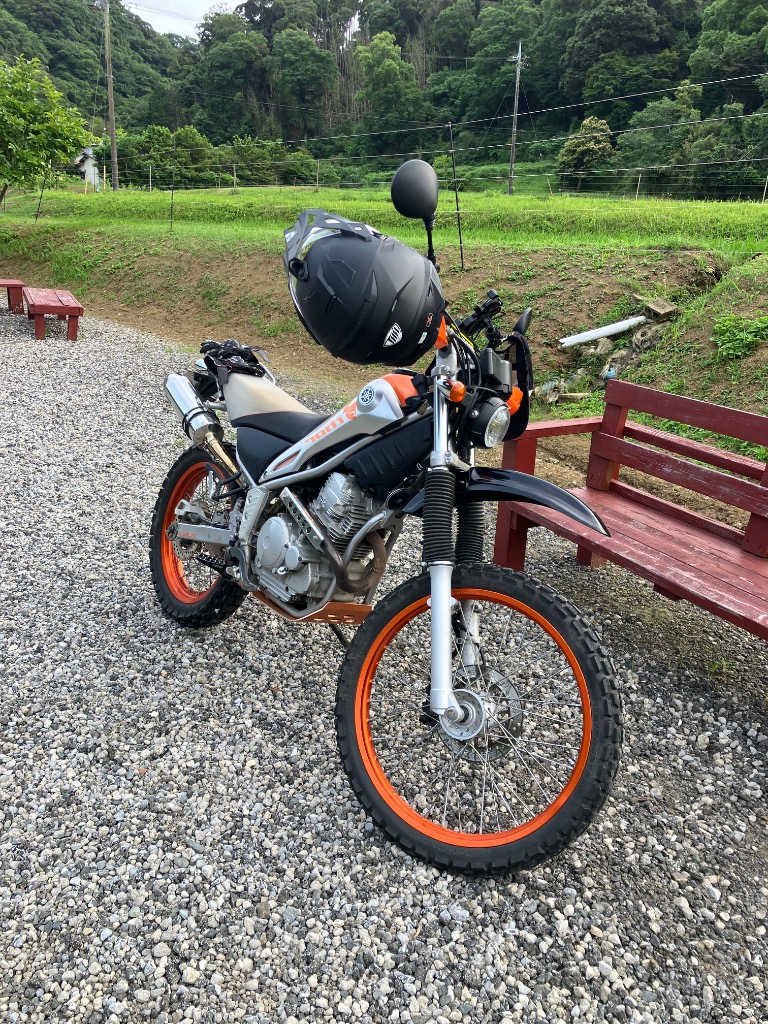 OSCAR（オスカー） アップタイプフロントフェンダー 黒ゲル XG250