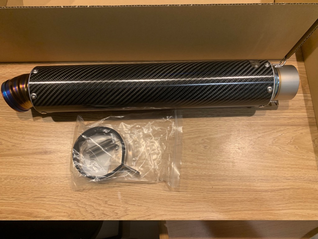MAVERICK MV83 カーボンサイレンサー3P Mv83【カーボン／ヒートエンド】汎用サイレンサー（サーキット
