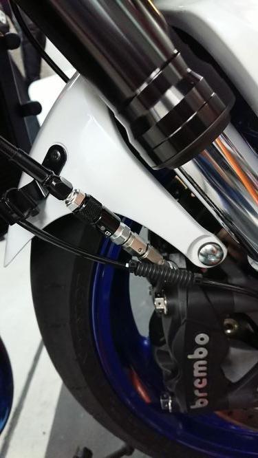 MAD DOG ブレーキキャリパー　クイックリリースコネクター　ブレーキホース : ブレーキホースアダプター ブレーキラインクイック