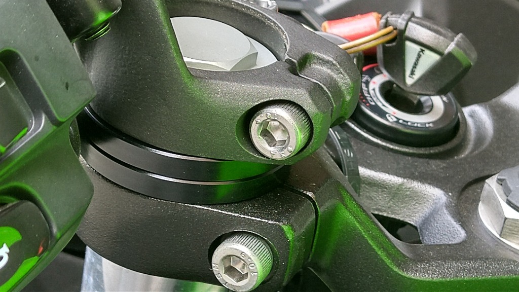 BEET ビート ハンドルUPスペーサー(BK12)18-Ninja250/400