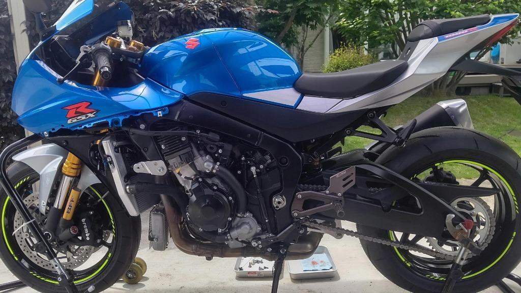 GSX-R1000R スピードラ　サイドカバー スズキ GSX-R1000R SPEEDRA(スピードラ) サイドカウル・サイド