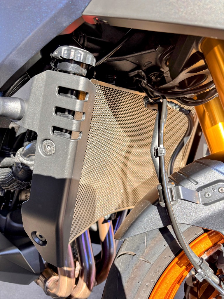 MOTO CORSE（モトコルセ） チタニウム プロテクションスクリーン