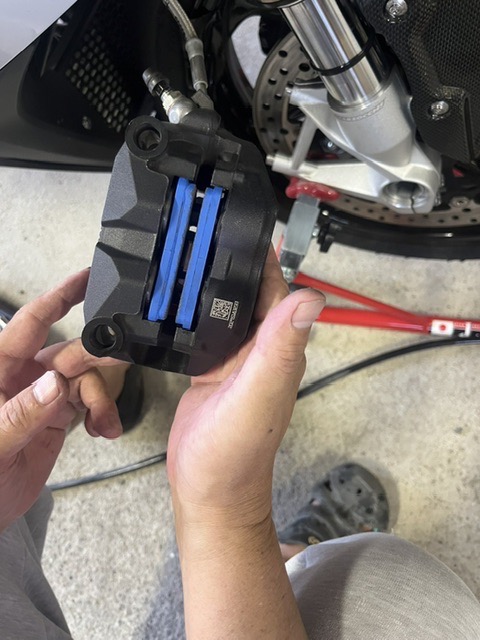 ENDLESS エンドレス レーシングシンタードパッド PRO 2 R1250GS