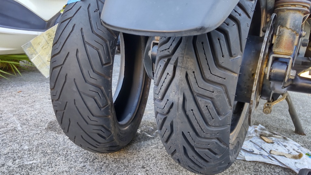 ミシュラン（MICHELIN） CITY GRIP 2 【140/70-12 M/C 65S REINF TL