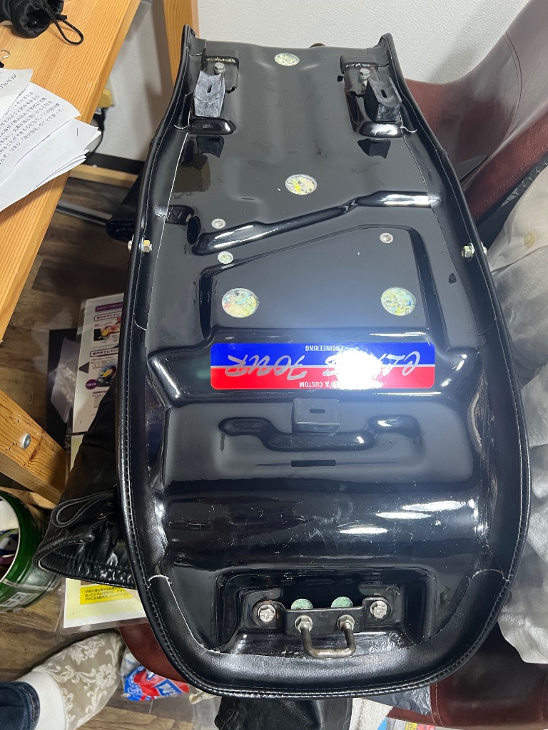 z1r用 クラス4 スリムシート CLASS FOUR z1r用 クラス4 スリムシート CLASS FOUR