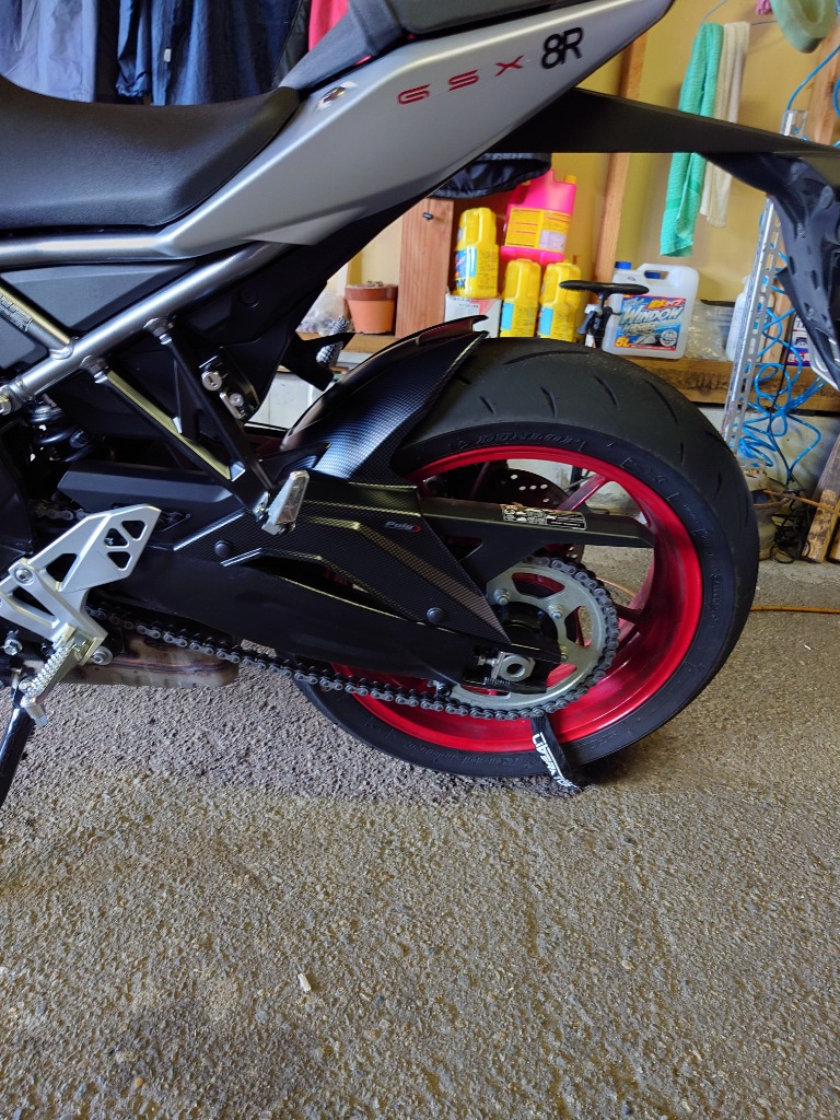 Puig プーチ リヤフェンダー(Rear Fenders) カラー：カーボン