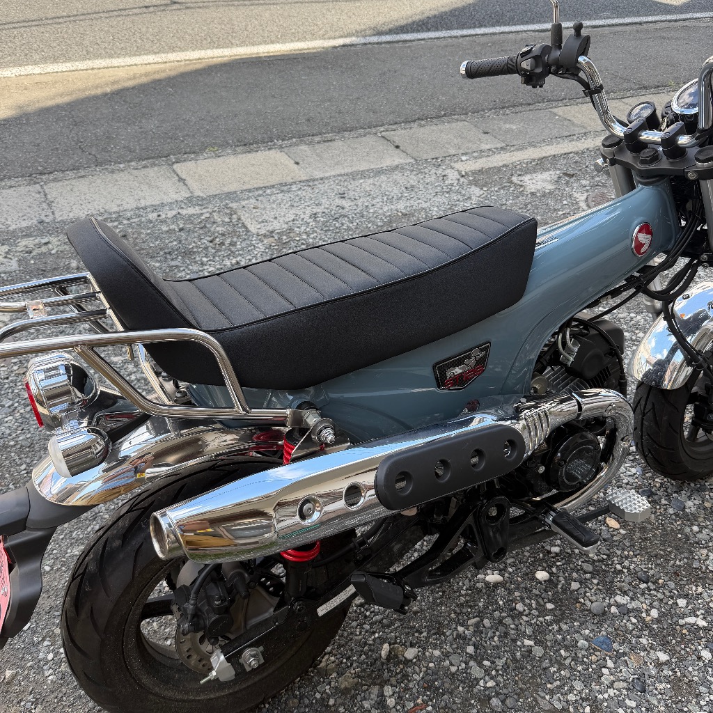 H2C（エイチツーシー） クロームリアフェンダー DAX125 HONDA ホンダ