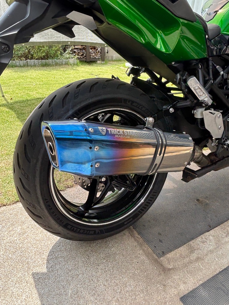 TRICK STAR（トリックスター） 政府認証スリップオンマフラー IKAZUCHI