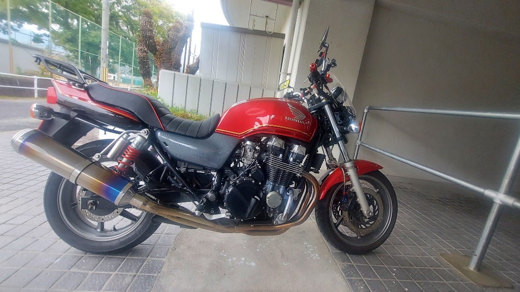 ホンダ CB750 RC42 カーボン調 サイドカバー 左右セット HONDA ホンダ CB750 RC42 カーボン調 サイドカバー 左右セット HONDA