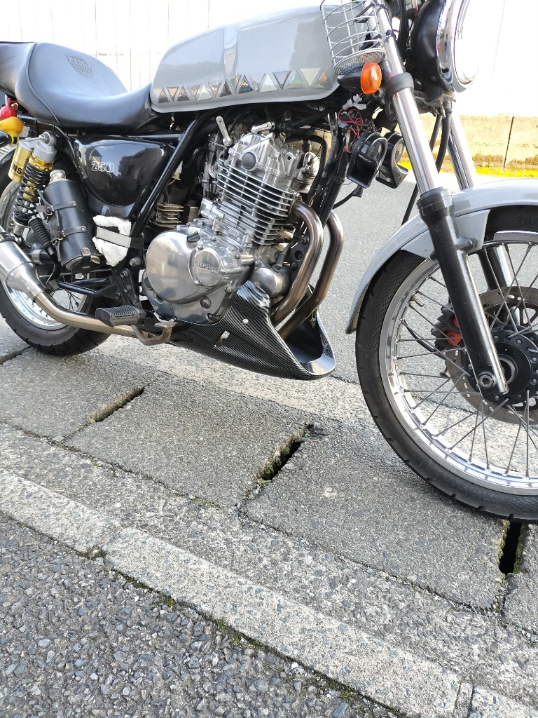 フロント アンダーカウル アンダーカバー カーボン調 VTR250